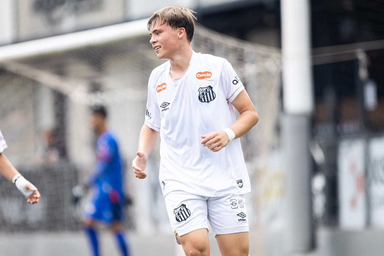 Santos busca encostar no G-8 em duelo importante pelo Brasileiro Sub-17