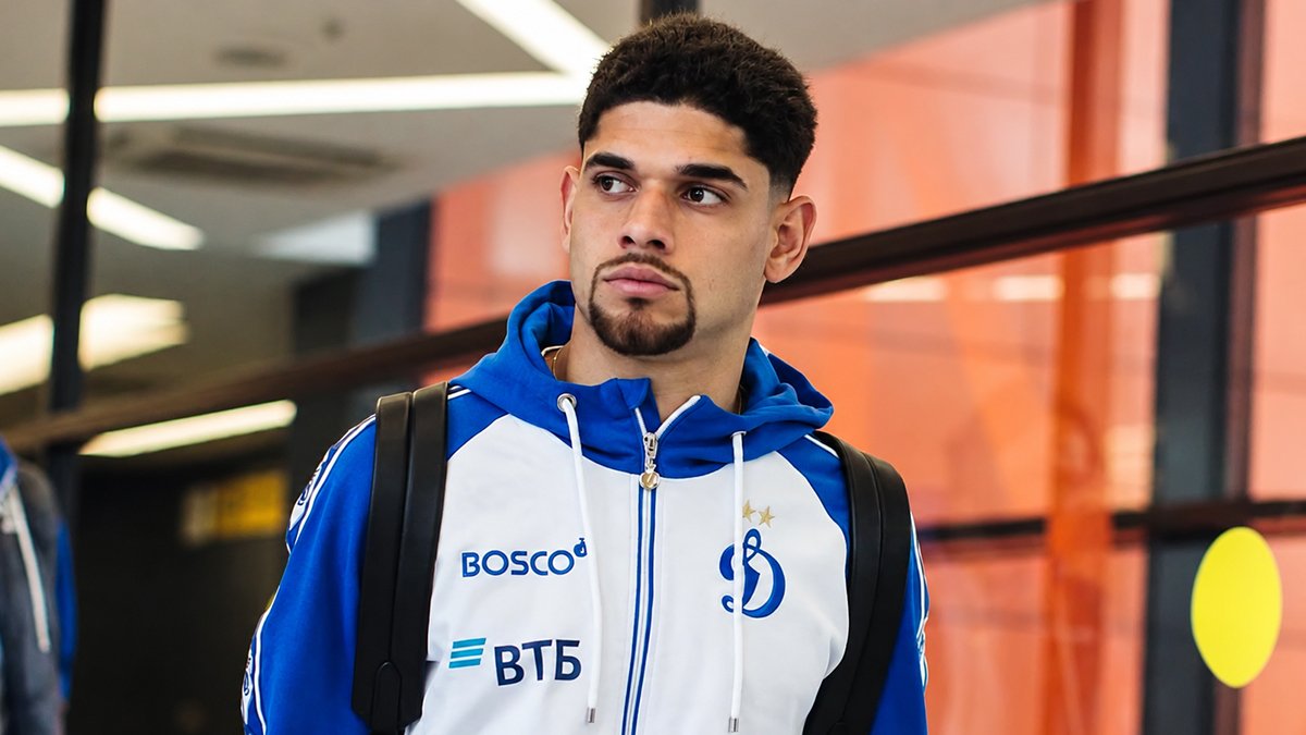 Santos retoma interesse em Rubens, e Cuca tenta levar lateral para a Vila