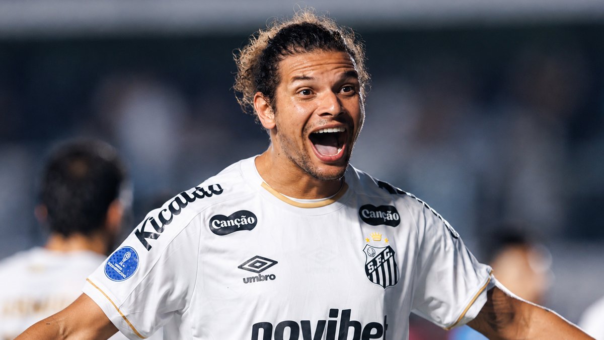 Willian Arão desfalca o Santos contra o Remo após dores no abdômen