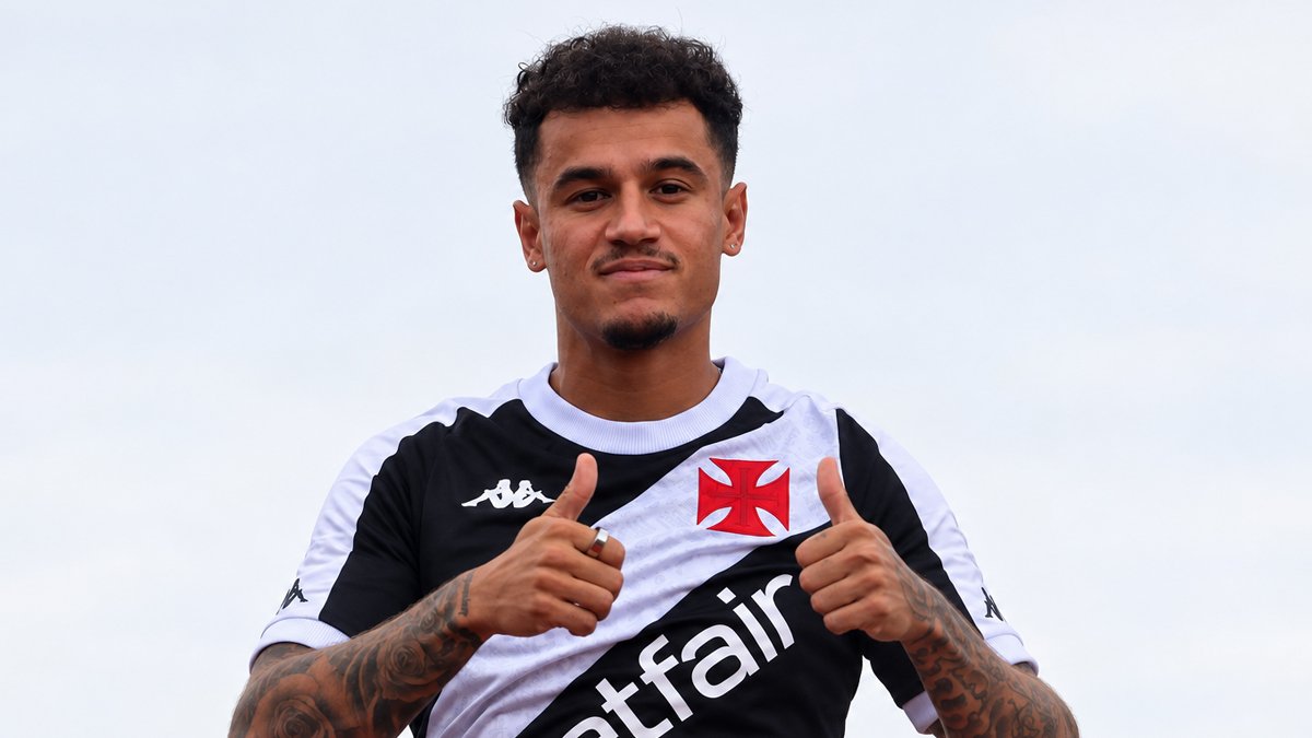 Coutinho fecha com o Santos e contrato terá valor fixo e bônus