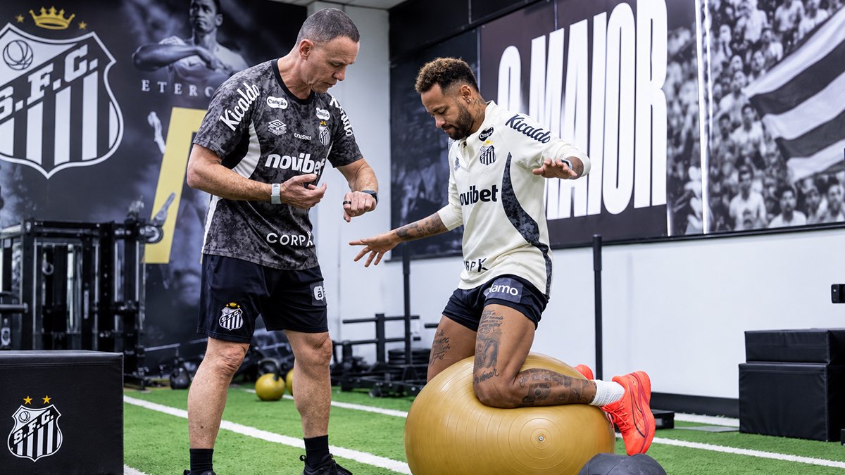 Neymar inicia recuperação no Santos após lesão na coxa