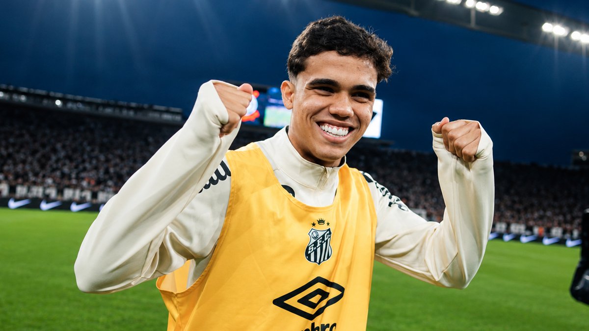 Gustavinho se destaca e participa de gol do Santos contra o Atlético-MG