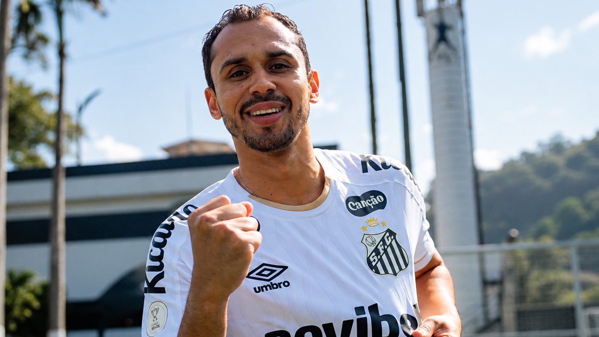 Lima faz primeiro treino pelo Santos e ganha primeira oportunidade com Cuca