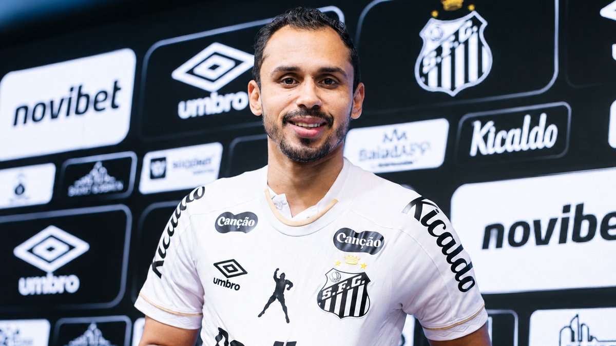 Lima revela esforço para jogar no Santos e se coloca à disposição de Cuca