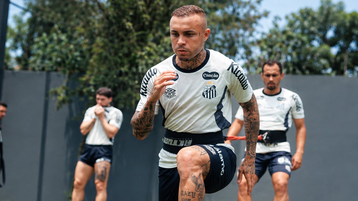 Cuca testa escalação do Santos com Neymar, Cebolinha e Coutinho para enfrentar o Fluminense